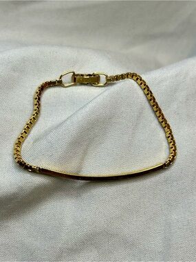 Elegant Gold-Tone Avon Bar Bracelet